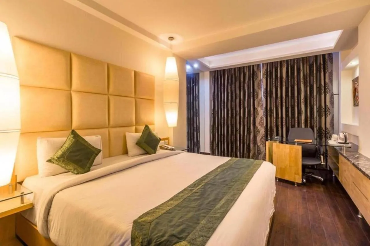 ****  Airport Hotel Grand By Fantasia Индия